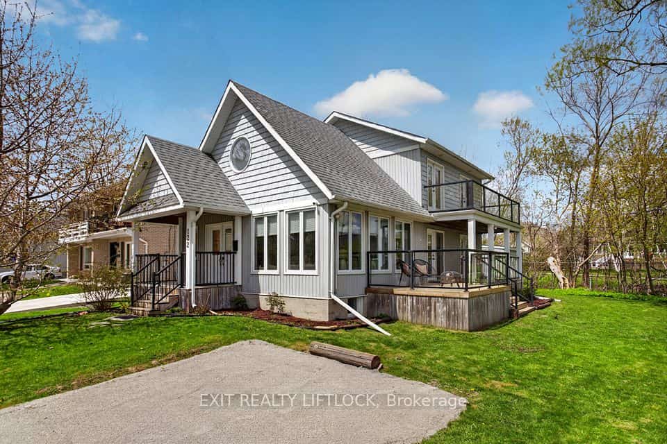 122 Fradette Avenue, Peterborough, ON K9J 1T5