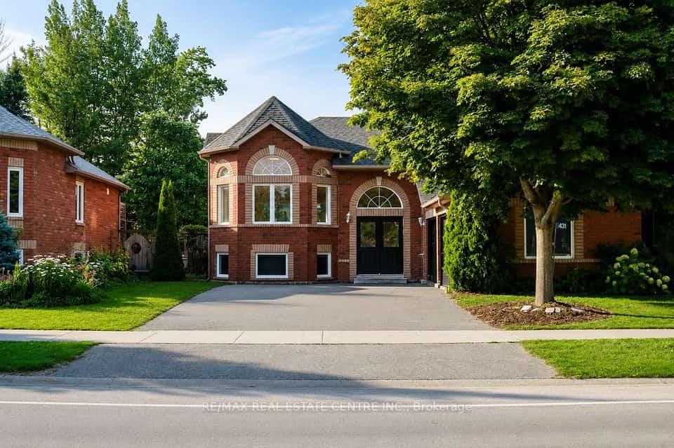 431 Ramblewood Drive, Wasaga Beach, ON L9Z 1P3