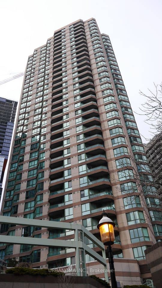 38 Elm Street, Toronto