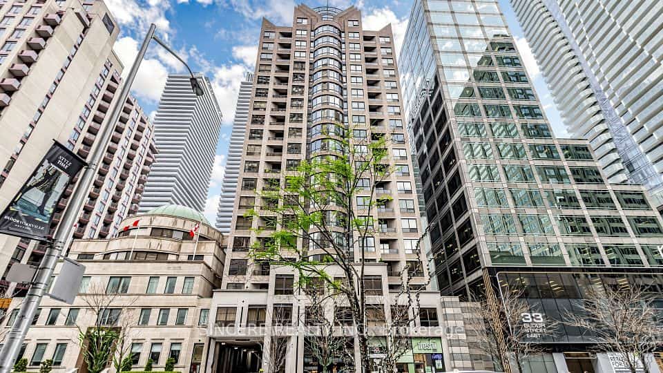 55 Bloor Street E #1803, Toronto, ON M4W 3W6