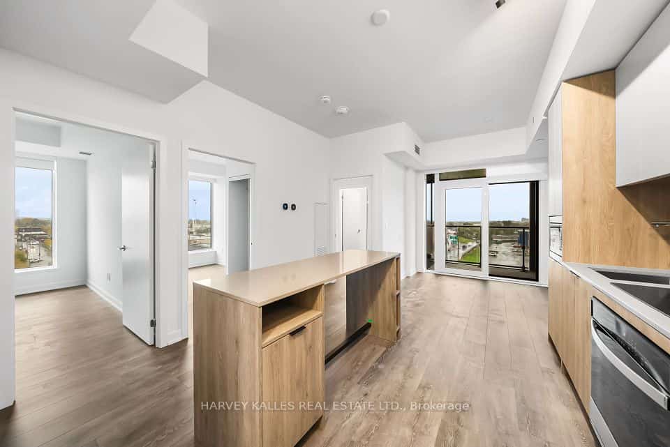 1007 The Queensway #514, Toronto, ON M8Z 6C7