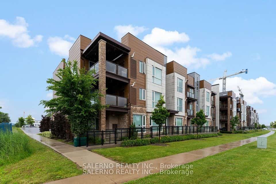 2393 Bronte Road #210, Oakville, ON L6M 4J2