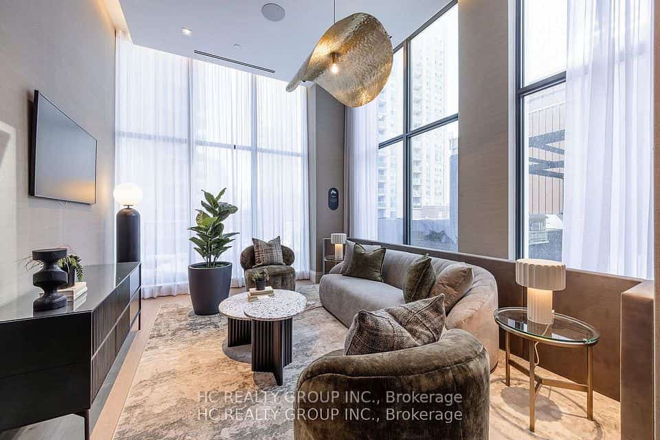 36 Olive Avenue #2504, Toronto, ON M2N 0M4