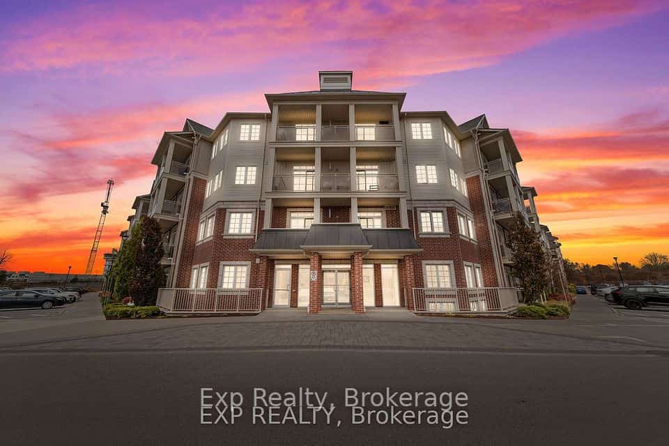 84 Aspen Springs Drive #315, Clarington, ON L1C 0V3