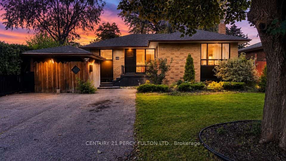 48 Campbell Drive, Brampton, ON L6X 2H7