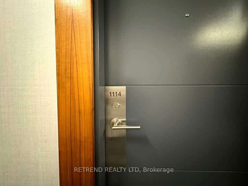105 George Street #1114, Toronto, ON M5A 0L4