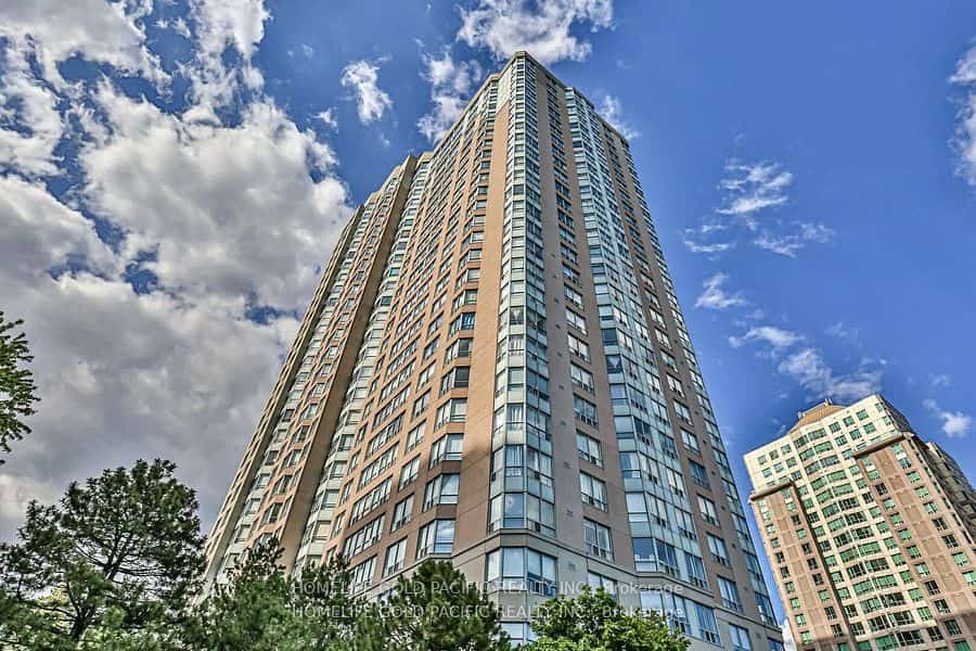 88 Corporate Drive #PH17, Toronto, ON M1H 3G6