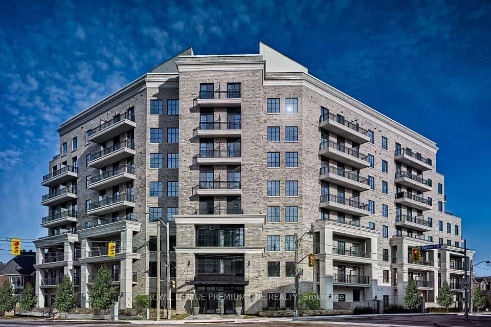 571 Prince Edward Drive N #309, Toronto, ON M8X 0A1