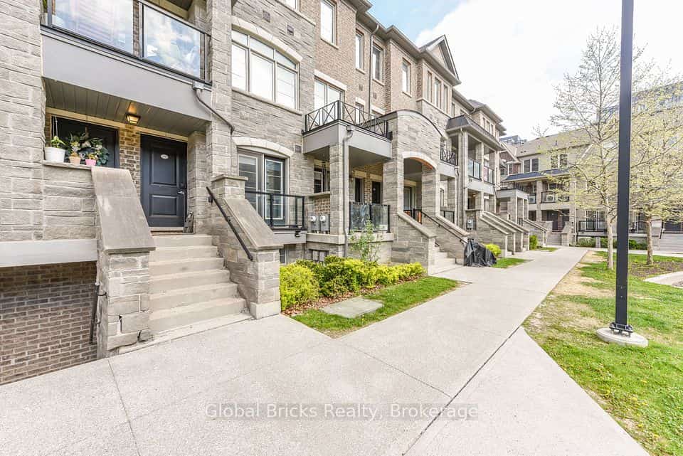 200 Veterans Drive #157, Brampton, ON L7A 5K7