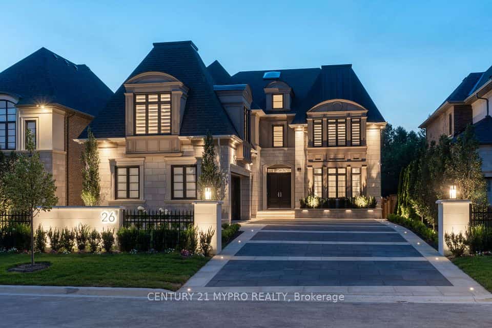 26 Calla Trail, Aurora, ON L4G 3Z5