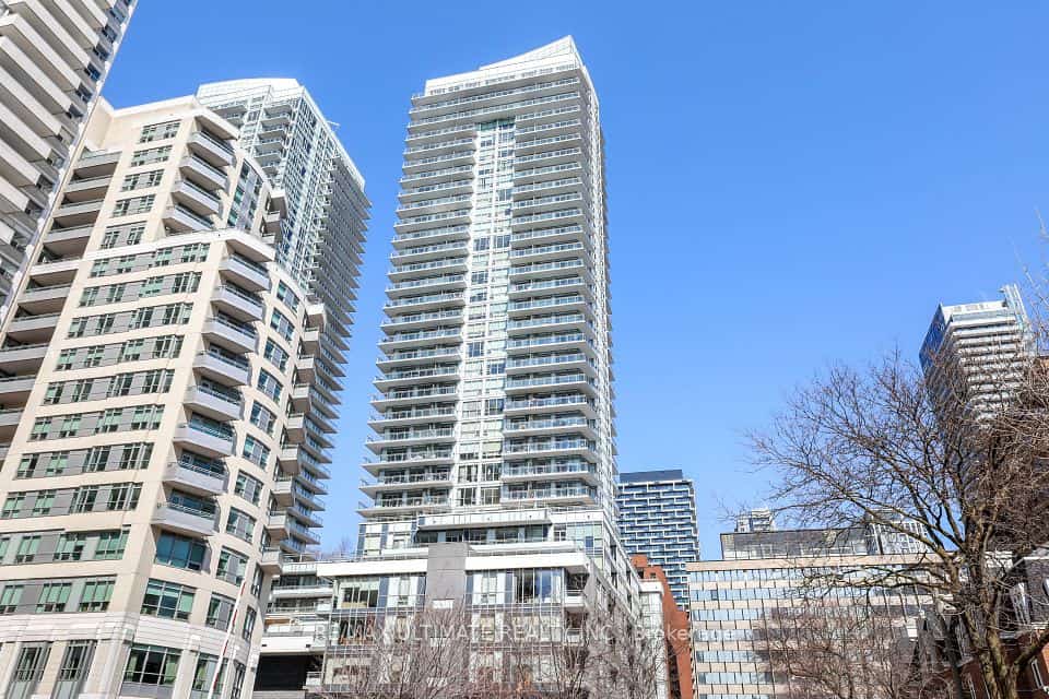 The Madison at Yonge and Eglinton, Toronto