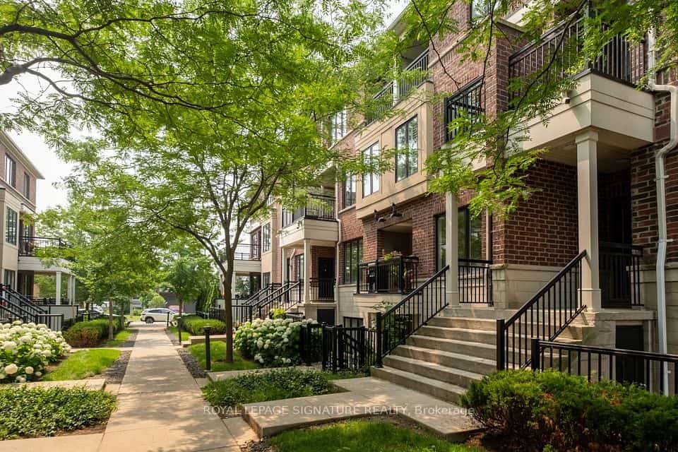 30 Carnation Avenue #81, Toronto, ON M8V 0B8