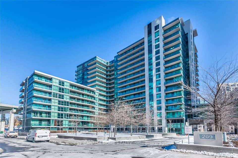 209 Fort York Boulevard #675, Toronto, ON M5V 4A1