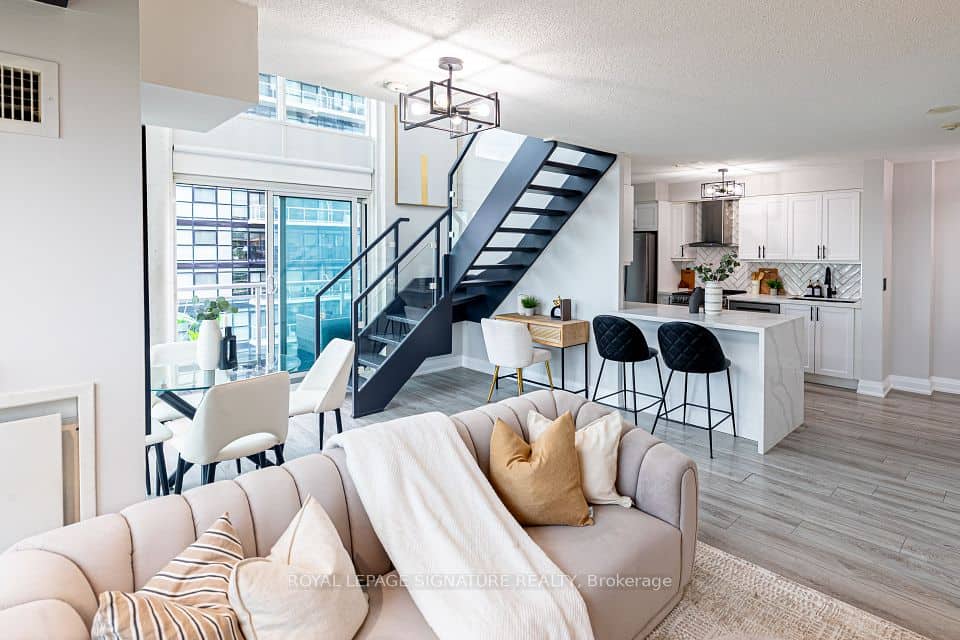155 Legion Road N, Toronto
