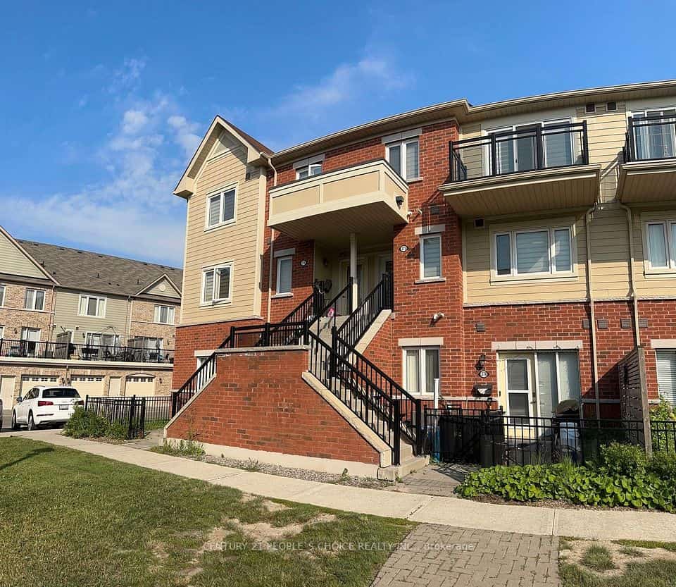 250 Sunny Meadow Boulevard #275, Brampton, ON L6R 3Y6