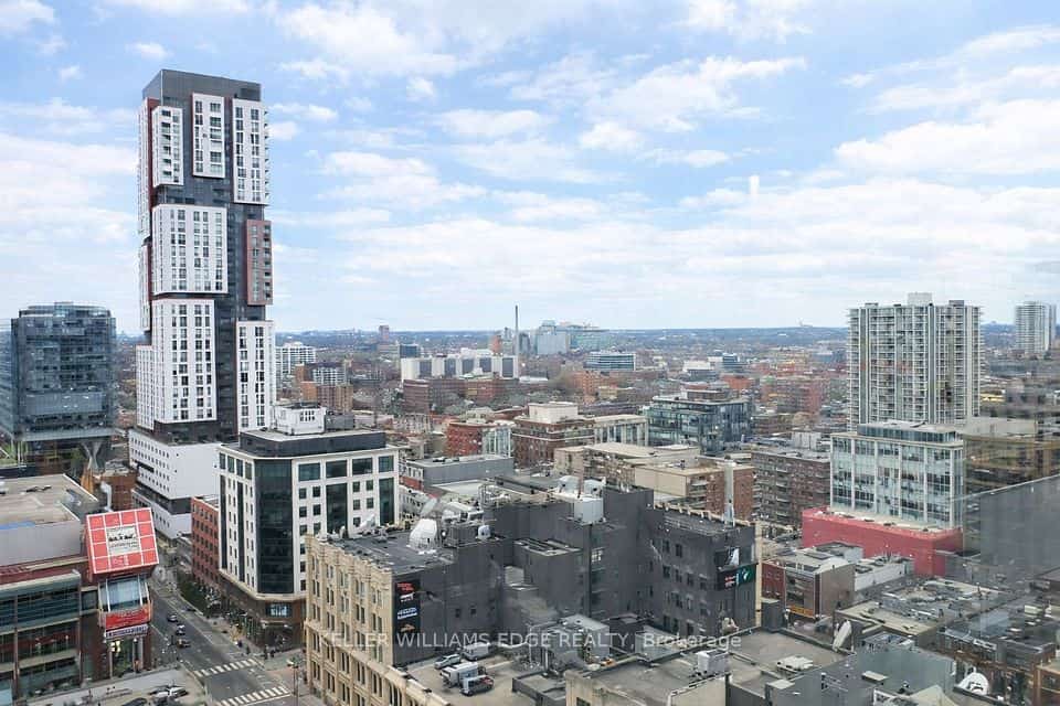 30 Nelson Street #2009, Toronto, ON M5V 0H4