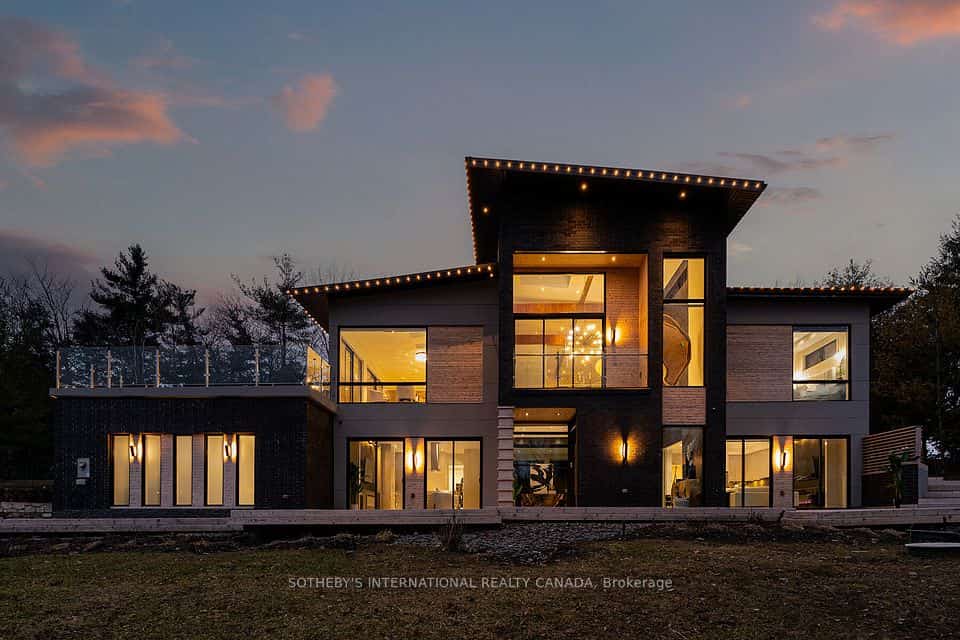 4599 Langstaff Road, Vaughan, ON L4L 2B2