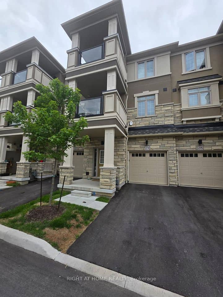 305 Garner Road W, Hamilton