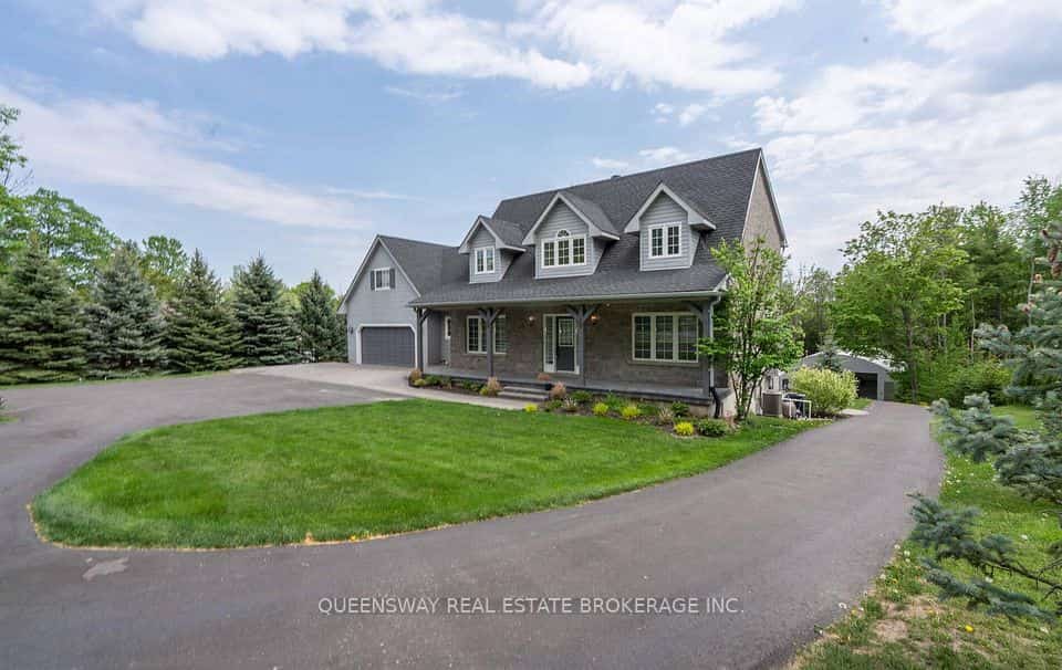 1841 Forest Valley Drive, Innisfil, ON L9S 4A4