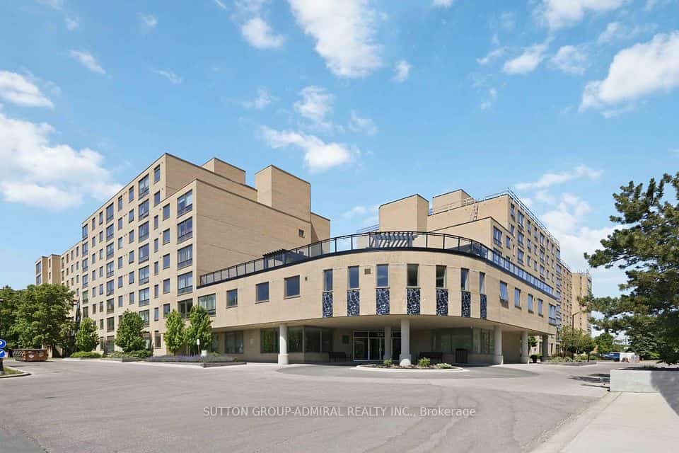 326 Major Mackenzie Drive #220, Richmond Hill, ON L4C 8T4