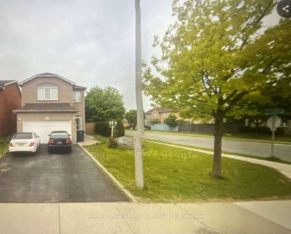 14 Winterberry Gate, Brampton, ON L6R 2M8