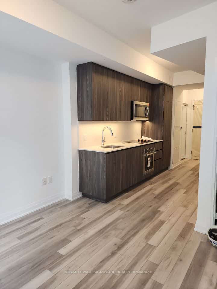 15 Richardson Street #308, Toronto, ON M5A 0Y5