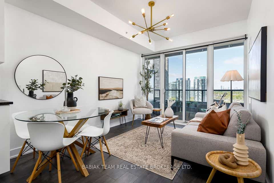 30 Shore Breeze Drive #1712, Toronto, ON M8V 0J1