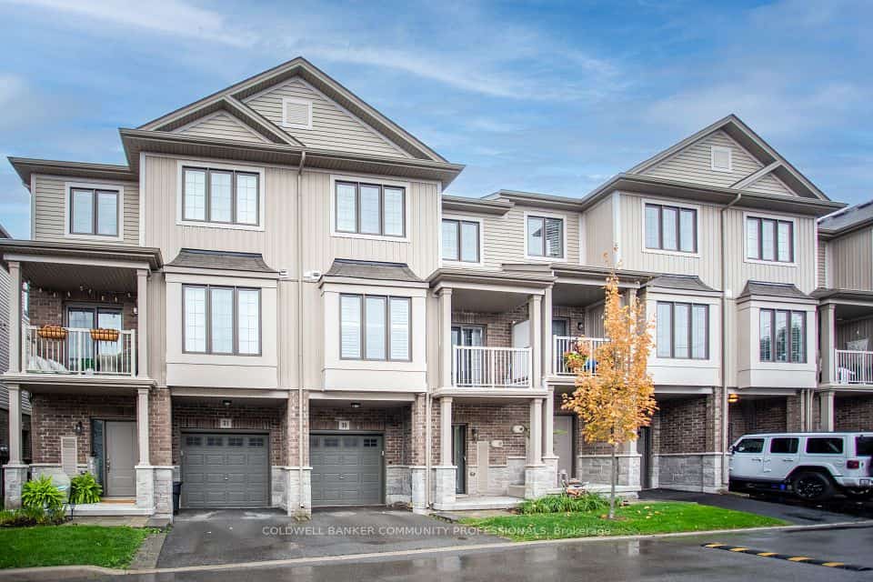 377 Glancaster Road #30, Hamilton, ON L9G 0G4