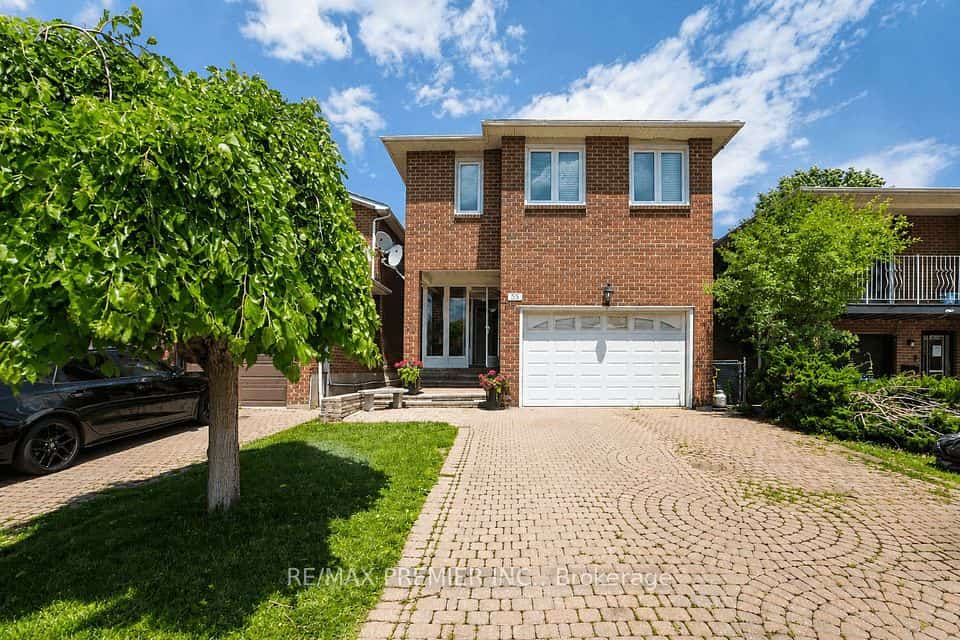 55 Deerpark Crescent, Brampton, ON L6X 2T6
