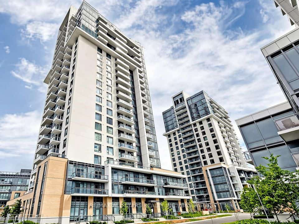 50 Ann O'Reilly Road #427, Toronto, ON M2J 0C9