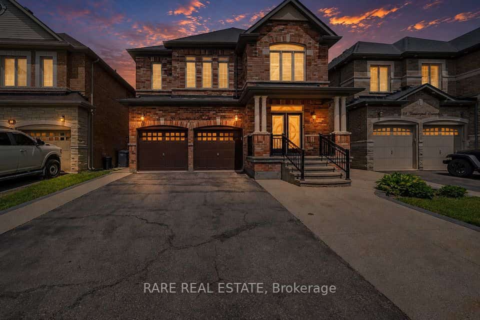 86 Vanderpool Crescent, Brampton, ON L6P 3W7