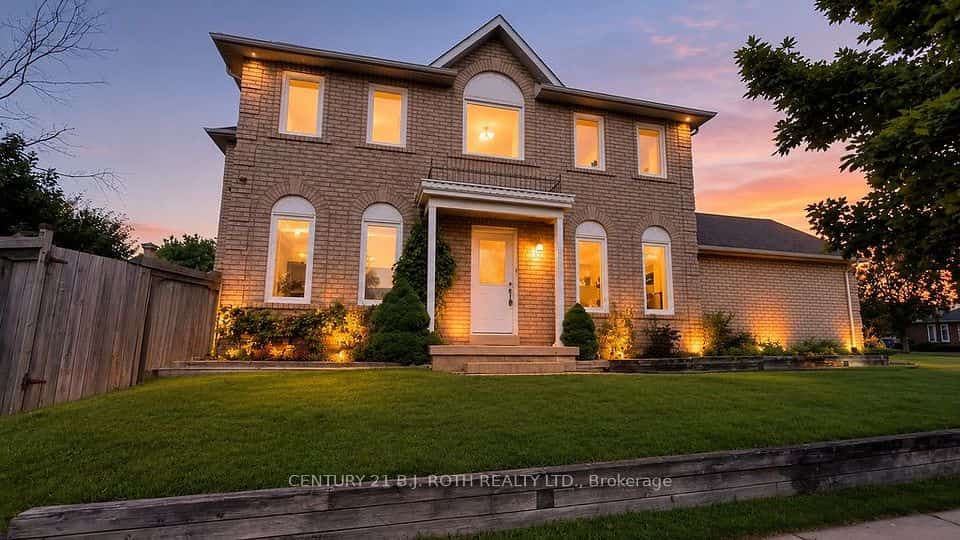 1244 BENSON Street, Innisfil, ON L9S 1Y6
