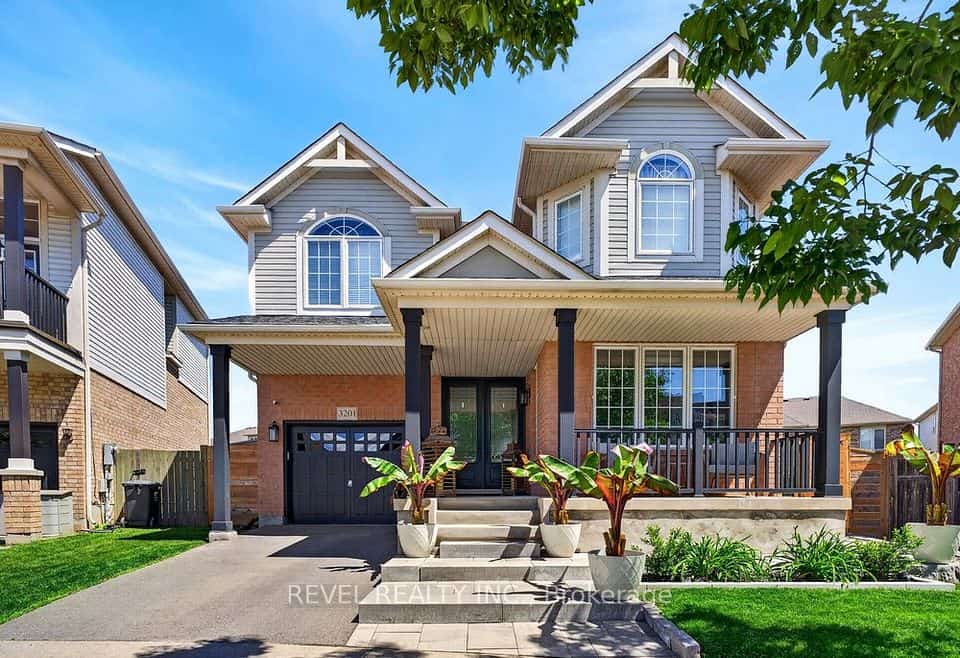 3201 Munson Crescent, Burlington, ON L7M 0C2