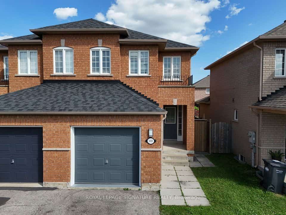 3321 Raindance Crescent, Mississauga, ON L5N 8L7