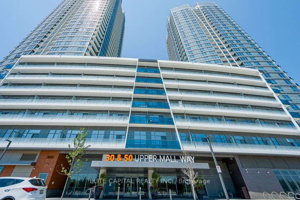 50 Upper Mall Way #428, Vaughan, ON L4J 0L8