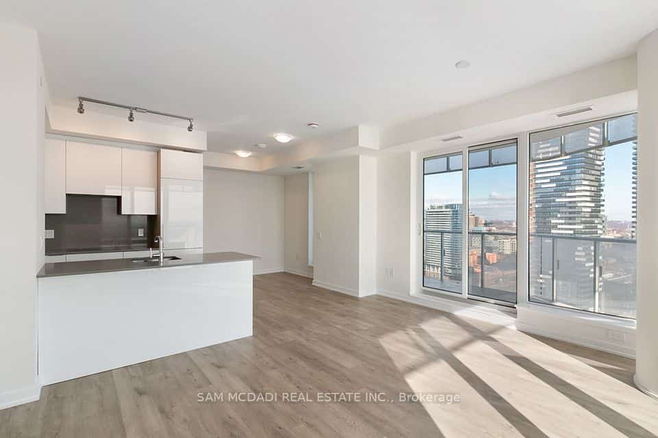 28 Freeland Street #2809, Toronto, ON M5E 0E3