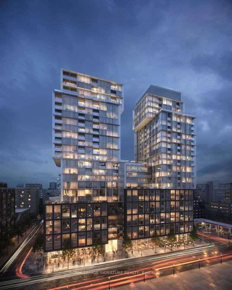 158 Front Street E #820, Toronto, ON M5A 0K9