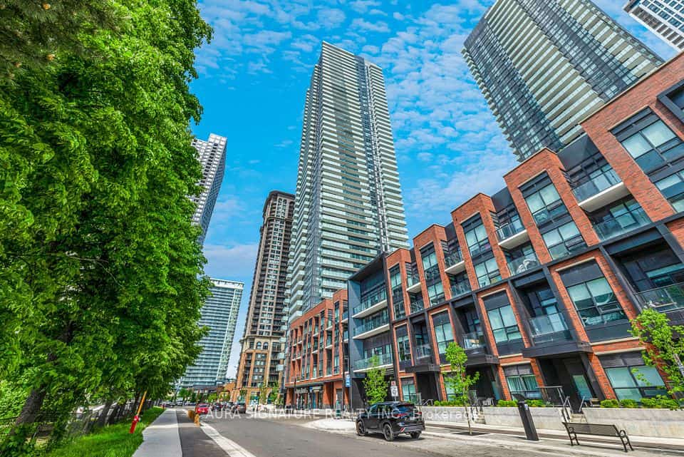 430 Square One Drive #2408, Mississauga, ON L5B 0L6