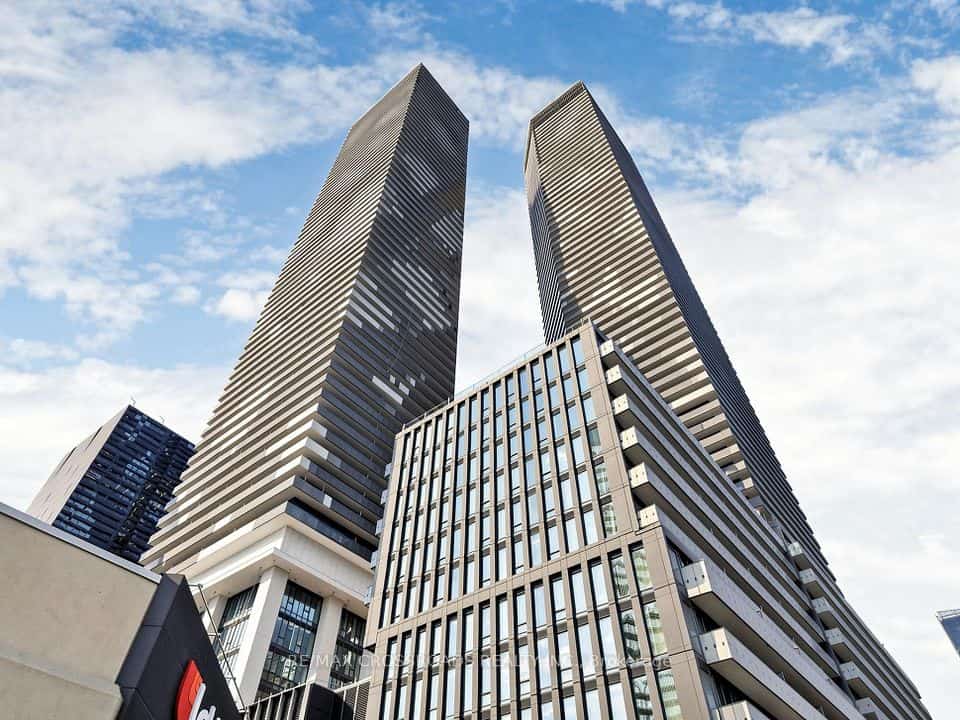 138 Downes Street #3511, Toronto, ON M5E 0E4