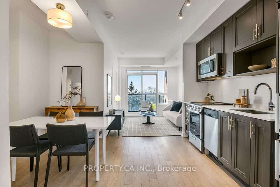 630 Greenwood Avenue #505, Toronto, ON M4J 0A8