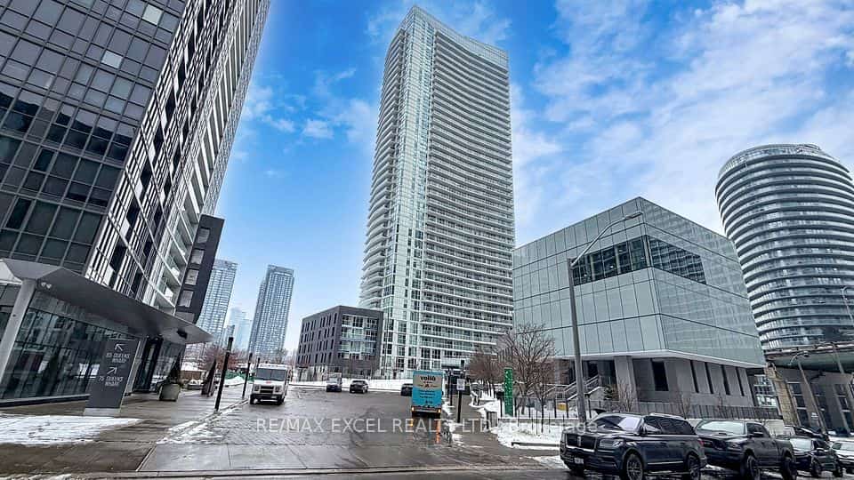 Quartz/Spectra, Toronto