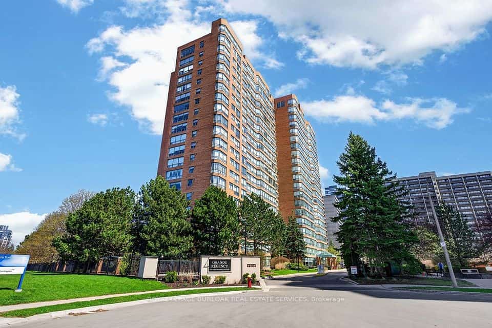 1276 Maple Crossing Boulevard #1503, Burlington, ON L7S 2J9