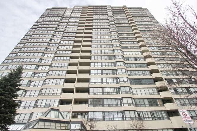 400 Webb Drive #806, Mississauga, ON L5B 3Z7