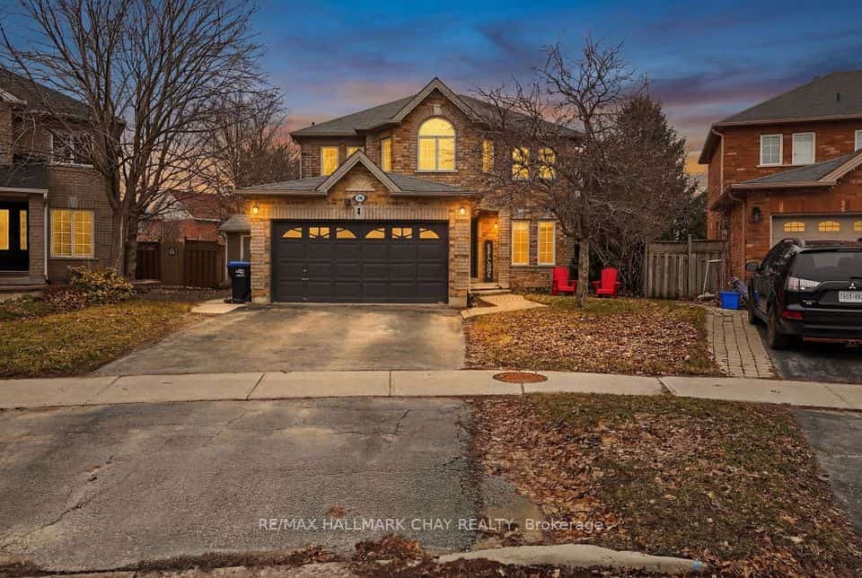 19 Smith Street, New Tecumseth, ON L9R 1Z0