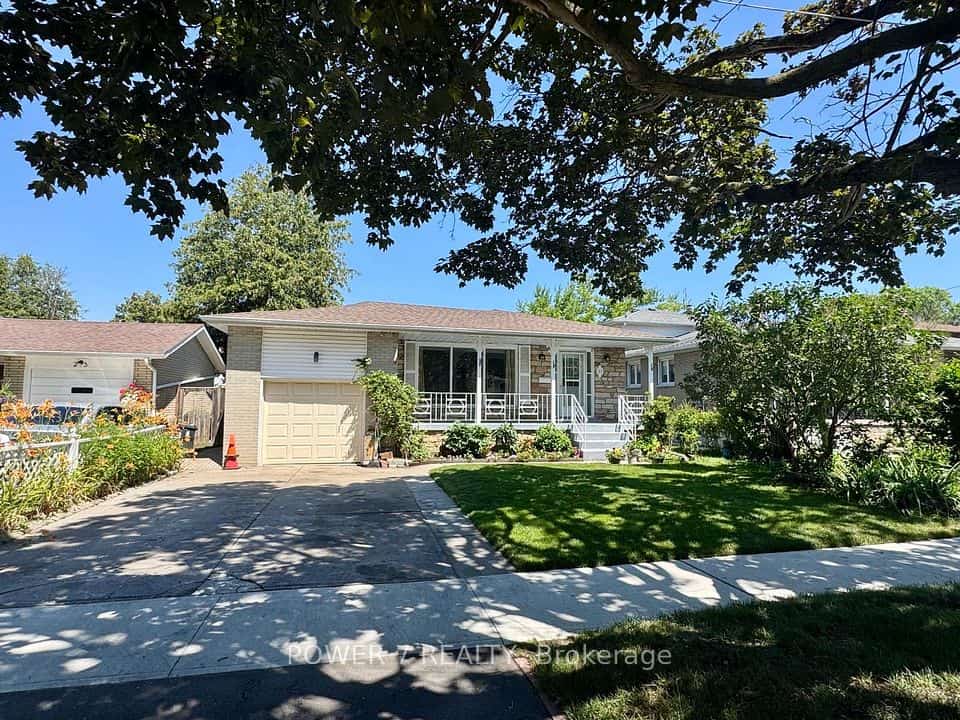 23 Donnacona Crescent, Toronto, ON M1E 3P8