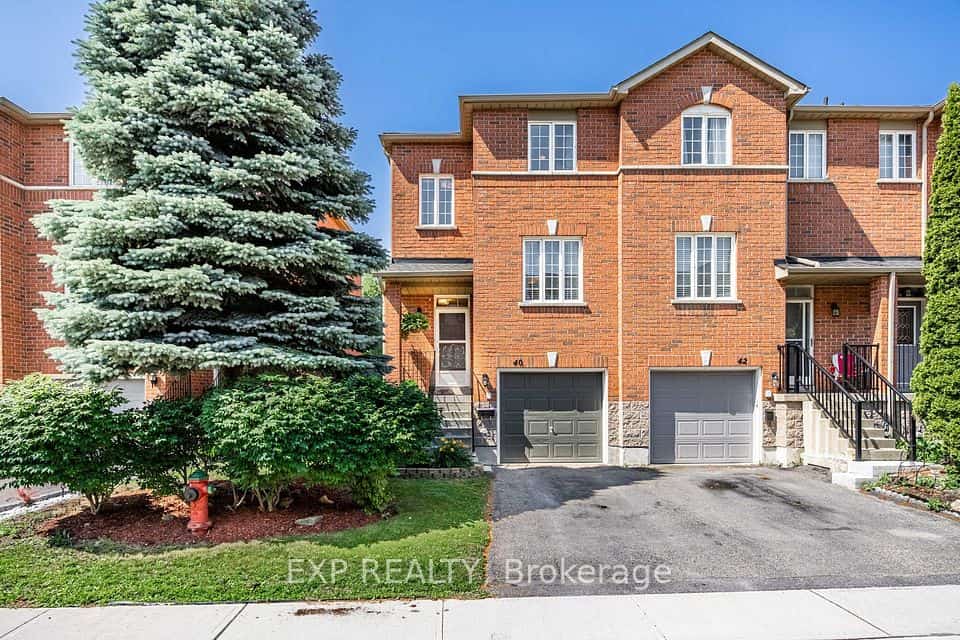 120 Railroad Street #40, Brampton, ON L6X 5A1