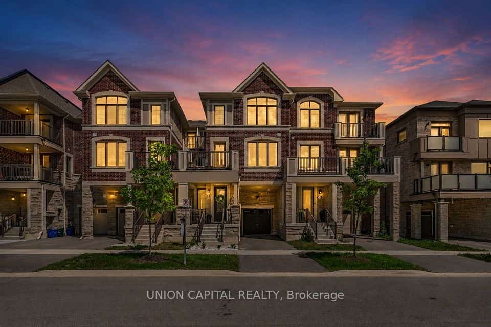 16 Thomas Frisby Jr Crescent, Markham, ON L6C 3L1