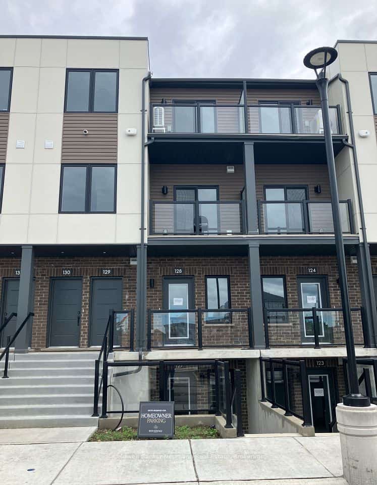 42 Lowes Road S #128, Guelph, ON N1G 0H6