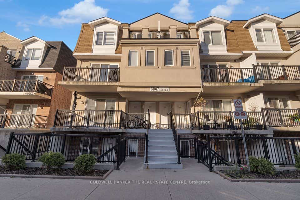 3047 Finch Avenue W #2057, Toronto, ON M9M 0A5