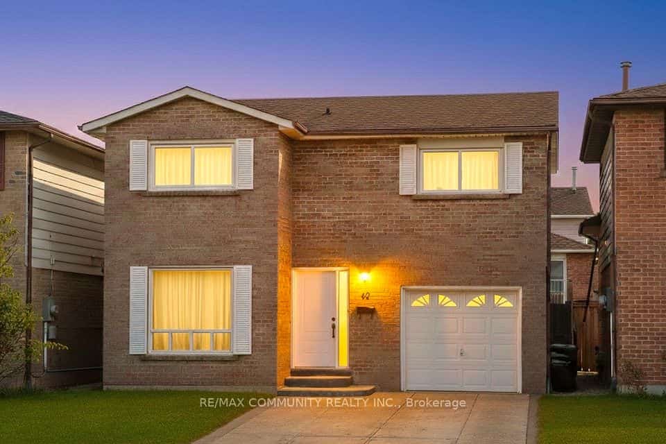 42 Kay Drive, Toronto, ON M9V 4V6